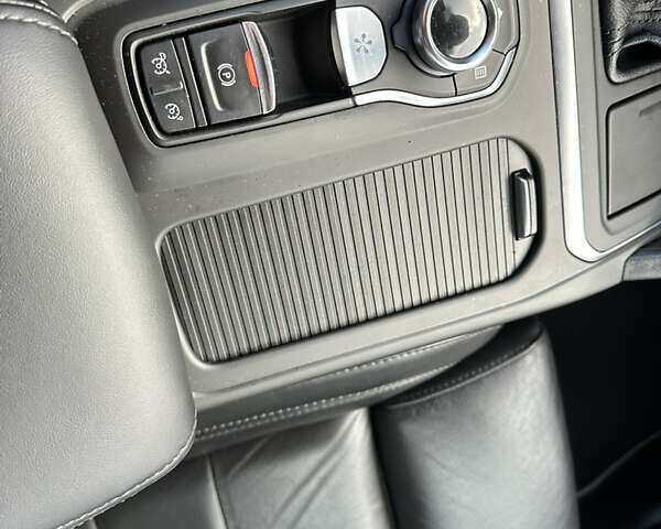 Сірий Рено Talisman, об'ємом двигуна 1.6 л та пробігом 192 тис. км за 16500 $, фото 25 на Automoto.ua