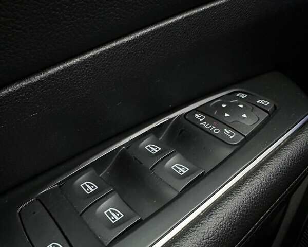 Серый Рено Talisman, объемом двигателя 1.6 л и пробегом 215 тыс. км за 14800 $, фото 35 на Automoto.ua