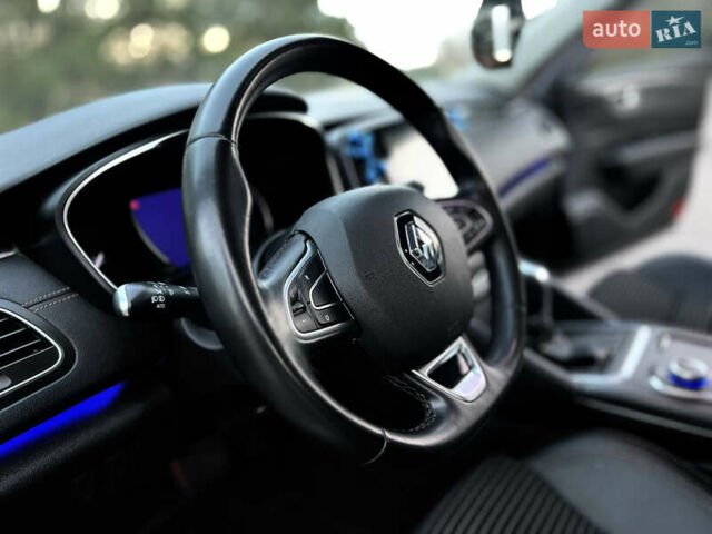 Сірий Рено Talisman, об'ємом двигуна 1.6 л та пробігом 110 тис. км за 15500 $, фото 26 на Automoto.ua