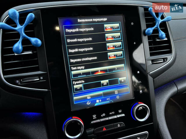 Сірий Рено Talisman, об'ємом двигуна 1.6 л та пробігом 110 тис. км за 15500 $, фото 43 на Automoto.ua