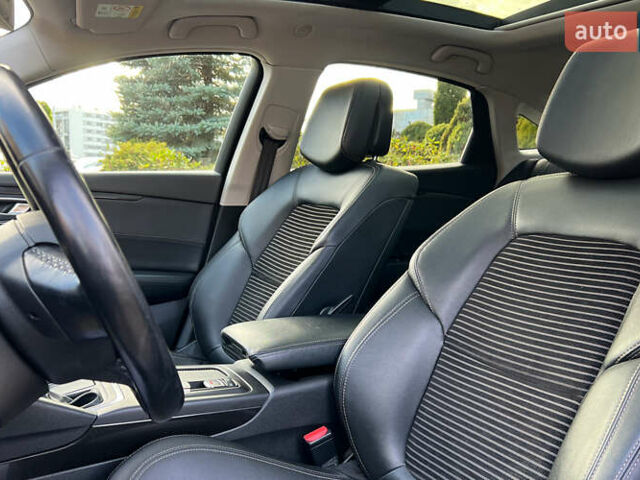 Рено Talisman 2016 в Львове на Automoto.ua Серый Рено Talisman, объемом двигателя 1.6 л и пробегом 202 тыс. км за 14800 $, фото 8 на Automoto.ua