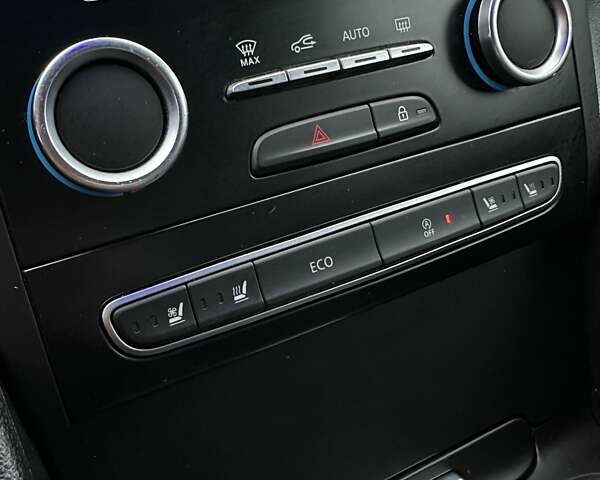 Серый Рено Talisman, объемом двигателя 1.6 л и пробегом 215 тыс. км за 15300 $, фото 44 на Automoto.ua