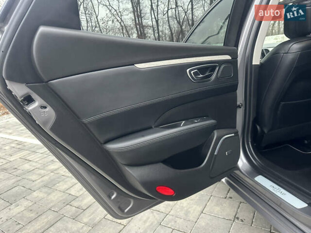 Серый Рено Talisman, объемом двигателя 1.6 л и пробегом 192 тыс. км за 16999 $, фото 12 на Automoto.ua