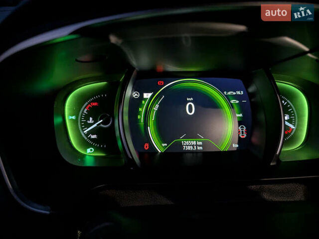 Серый Рено Talisman, объемом двигателя 1.5 л и пробегом 125 тыс. км за 13500 $, фото 7 на Automoto.ua