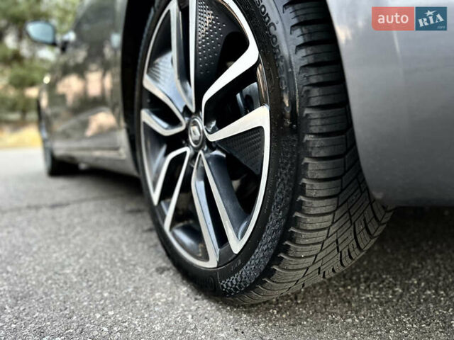 Серый Рено Talisman, объемом двигателя 1.6 л и пробегом 112 тыс. км за 15300 $, фото 51 на Automoto.ua