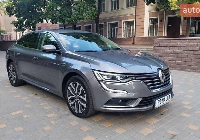 Серый Рено Talisman, объемом двигателя 1.6 л и пробегом 144 тыс. км за 13777 $, фото 1 на Automoto.ua
