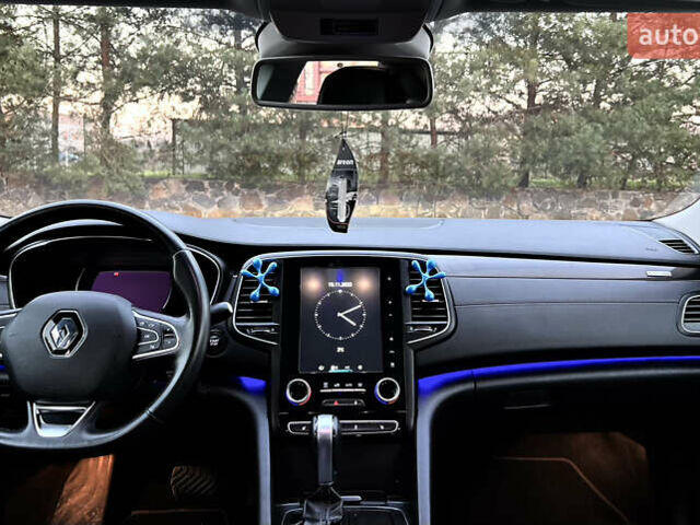 Сірий Рено Talisman, об'ємом двигуна 1.6 л та пробігом 110 тис. км за 15500 $, фото 27 на Automoto.ua