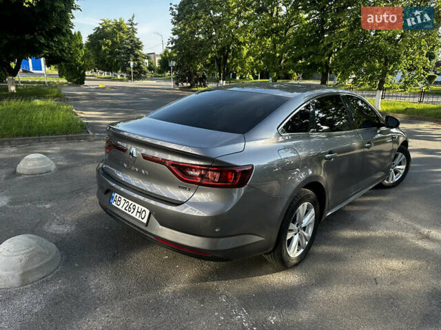 Серый Рено Talisman, объемом двигателя 1.5 л и пробегом 199 тыс. км за 13999 $, фото 8 на Automoto.ua