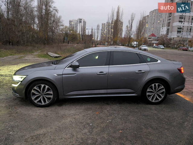 Серый Рено Talisman, объемом двигателя 1.5 л и пробегом 125 тыс. км за 13500 $, фото 3 на Automoto.ua