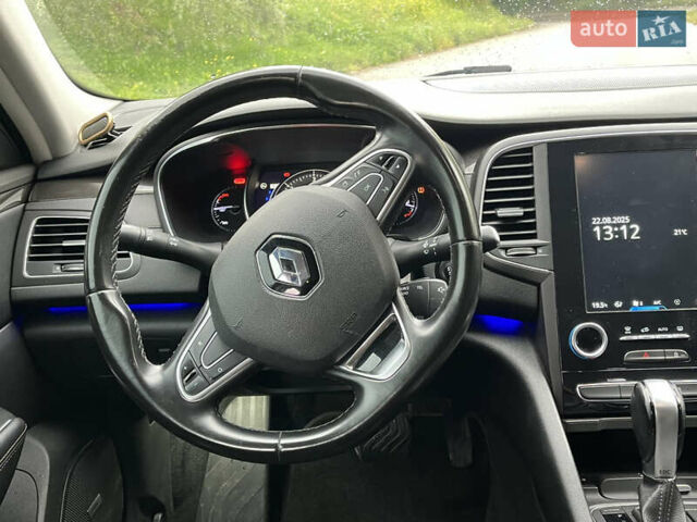 Серый Рено Talisman, объемом двигателя 1.5 л и пробегом 174 тыс. км за 13000 $, фото 7 на Automoto.ua
