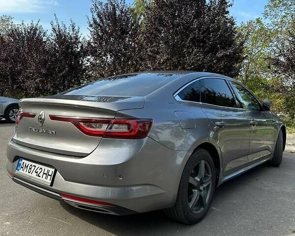 Сірий Рено Talisman, об'ємом двигуна 1.6 л та пробігом 253 тис. км за 14200 $, фото 8 на Automoto.ua