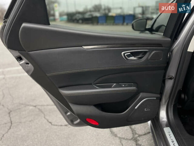 Сірий Рено Talisman, об'ємом двигуна 1.6 л та пробігом 174 тис. км за 12300 $, фото 16 на Automoto.ua