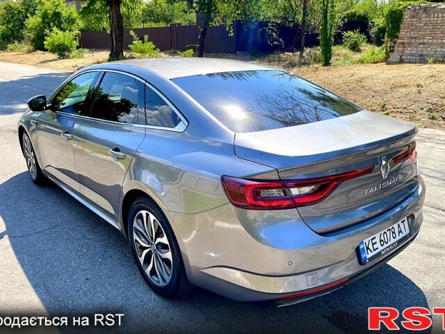Серый Рено Talisman, объемом двигателя 1.6 л и пробегом 180 тыс. км за 14700 $, фото 3 на Automoto.ua