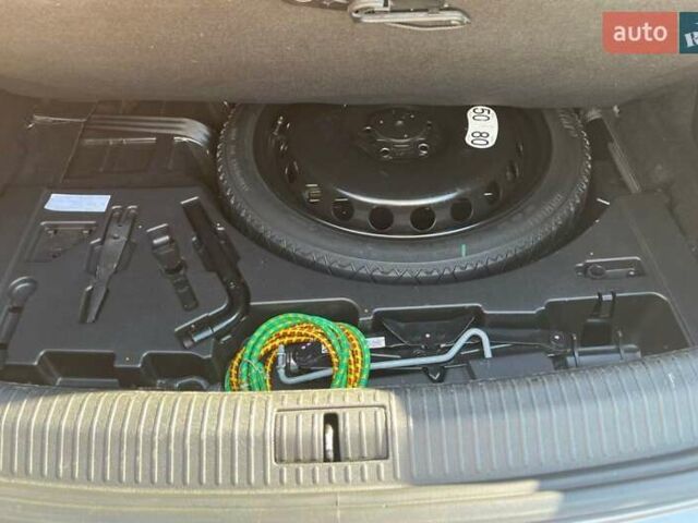 Сірий Рено Talisman, об'ємом двигуна 2 л та пробігом 294 тис. км за 15450 $, фото 20 на Automoto.ua