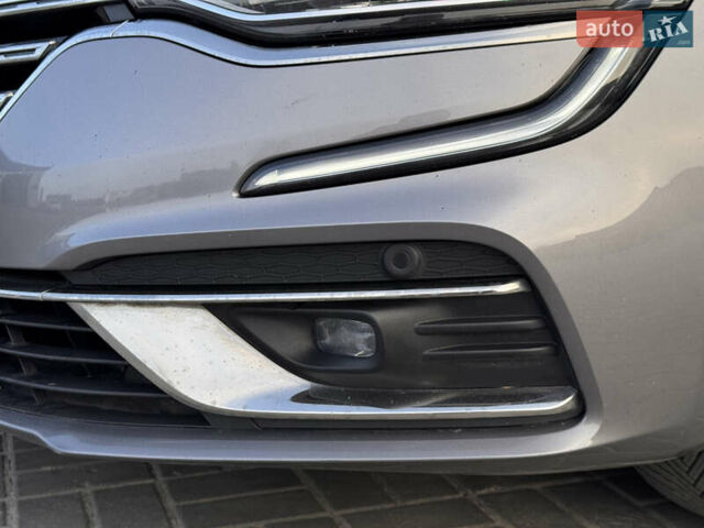 Серый Рено Talisman, объемом двигателя 2 л и пробегом 200 тыс. км за 21177 $, фото 22 на Automoto.ua