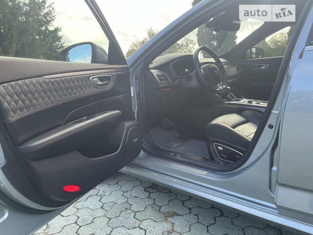 Серый Рено Talisman, объемом двигателя 2 л и пробегом 6 тыс. км за 29950 $, фото 11 на Automoto.ua