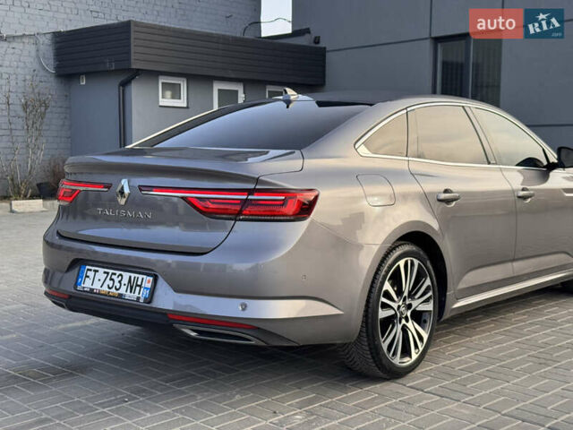 Серый Рено Talisman, объемом двигателя 2 л и пробегом 200 тыс. км за 21177 $, фото 10 на Automoto.ua