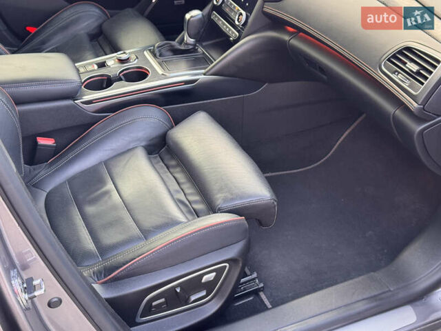 Серый Рено Talisman, объемом двигателя 2 л и пробегом 200 тыс. км за 21177 $, фото 54 на Automoto.ua