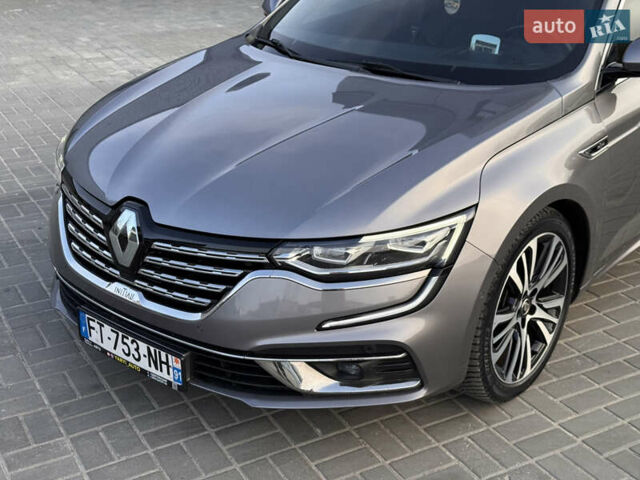 Серый Рено Talisman, объемом двигателя 2 л и пробегом 200 тыс. км за 21177 $, фото 19 на Automoto.ua