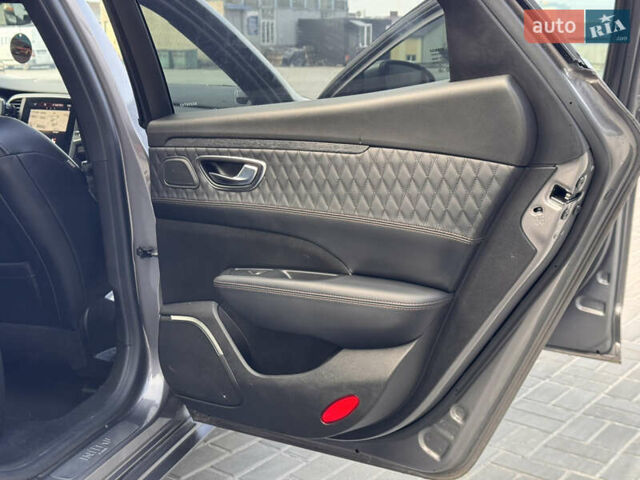 Серый Рено Talisman, объемом двигателя 2 л и пробегом 200 тыс. км за 21177 $, фото 57 на Automoto.ua