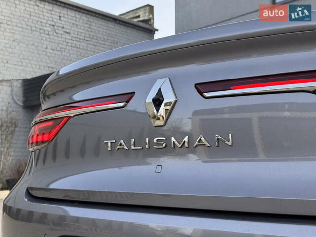 Серый Рено Talisman, объемом двигателя 2 л и пробегом 200 тыс. км за 21177 $, фото 13 на Automoto.ua