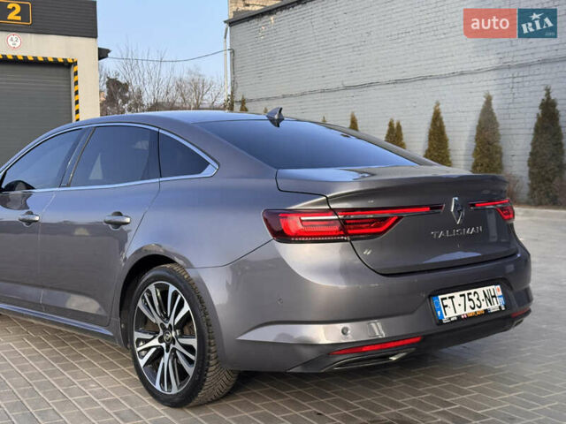 Серый Рено Talisman, объемом двигателя 2 л и пробегом 200 тыс. км за 21177 $, фото 6 на Automoto.ua
