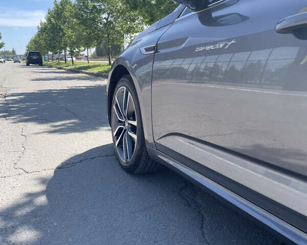 Сірий Рено Talisman, об'ємом двигуна 1.6 л та пробігом 187 тис. км за 13999 $, фото 3 на Automoto.ua