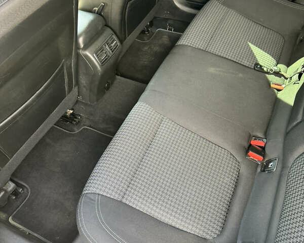 Сірий Рено Talisman, об'ємом двигуна 1.6 л та пробігом 275 тис. км за 13350 $, фото 6 на Automoto.ua