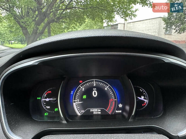 Сірий Рено Talisman, об'ємом двигуна 1.6 л та пробігом 300 тис. км за 12300 $, фото 18 на Automoto.ua