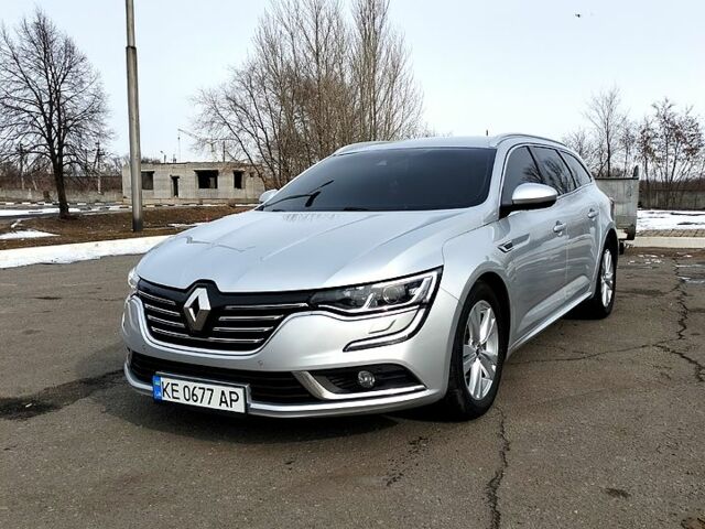 Серый Рено Talisman, объемом двигателя 1.6 л и пробегом 230 тыс. км за 13900 $, фото 1 на Automoto.ua