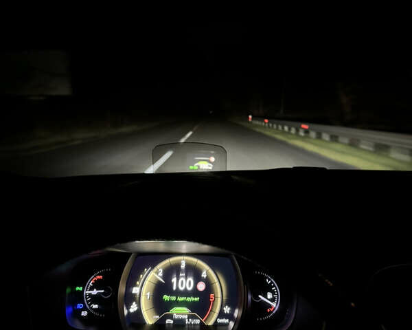 Сірий Рено Talisman, об'ємом двигуна 1.6 л та пробігом 275 тис. км за 13350 $, фото 8 на Automoto.ua