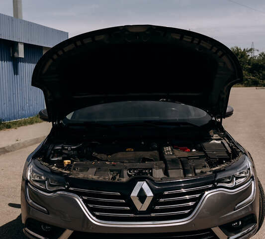 Сірий Рено Talisman, об'ємом двигуна 1.6 л та пробігом 187 тис. км за 13999 $, фото 21 на Automoto.ua