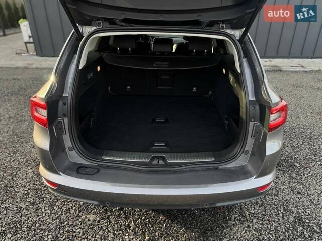 Сірий Рено Talisman, об'ємом двигуна 1.6 л та пробігом 188 тис. км за 18700 $, фото 31 на Automoto.ua