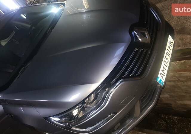 Сірий Рено Talisman, об'ємом двигуна 1.46 л та пробігом 180 тис. км за 14200 $, фото 3 на Automoto.ua