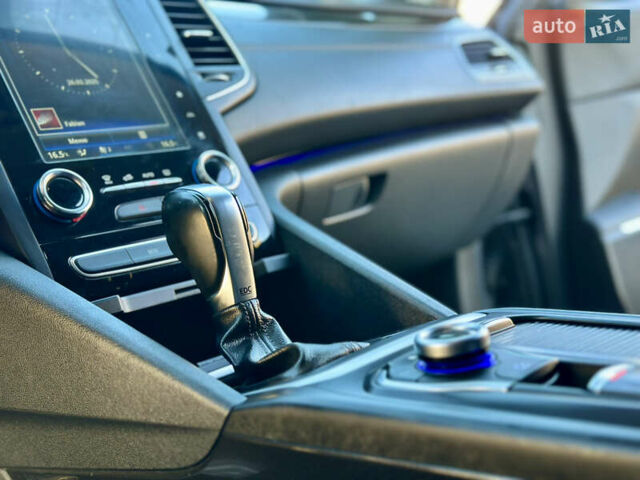 Серый Рено Talisman, объемом двигателя 1.6 л и пробегом 181 тыс. км за 13999 $, фото 22 на Automoto.ua
