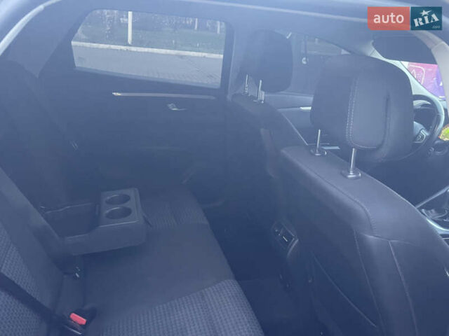 Серый Рено Talisman, объемом двигателя 1.46 л и пробегом 245 тыс. км за 12500 $, фото 19 на Automoto.ua