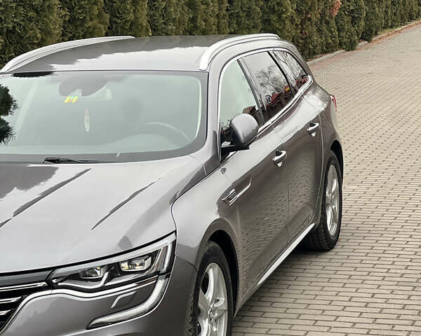 Серый Рено Talisman, объемом двигателя 1.6 л и пробегом 250 тыс. км за 14000 $, фото 3 на Automoto.ua