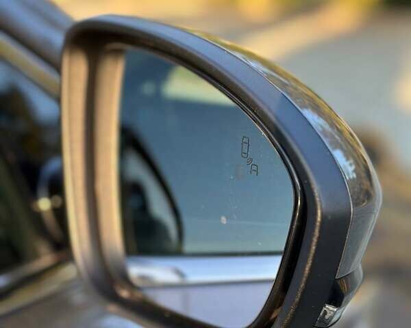 Сірий Рено Talisman, об'ємом двигуна 1.6 л та пробігом 238 тис. км за 13700 $, фото 19 на Automoto.ua