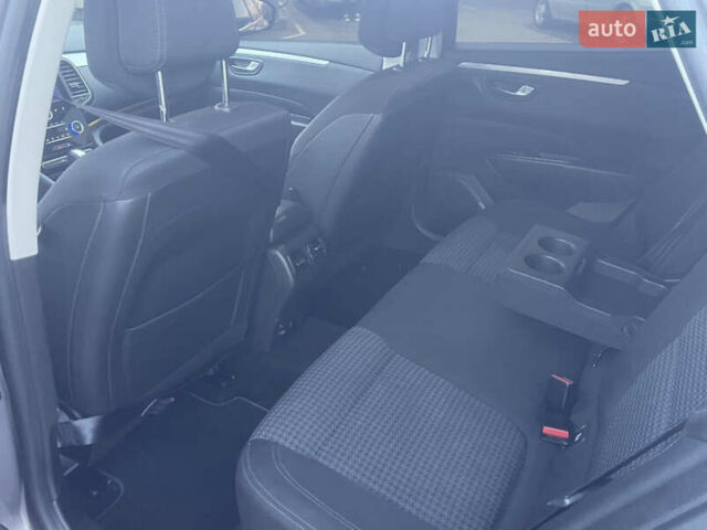 Серый Рено Talisman, объемом двигателя 1.46 л и пробегом 245 тыс. км за 12500 $, фото 16 на Automoto.ua