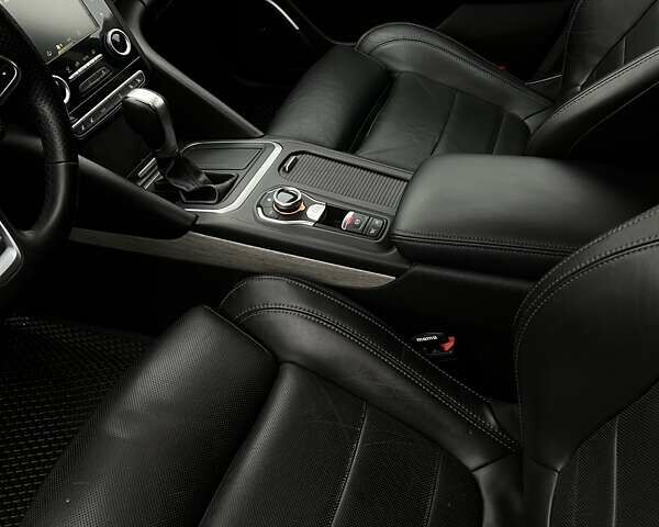 Сірий Рено Talisman, об'ємом двигуна 1.6 л та пробігом 280 тис. км за 17000 $, фото 24 на Automoto.ua