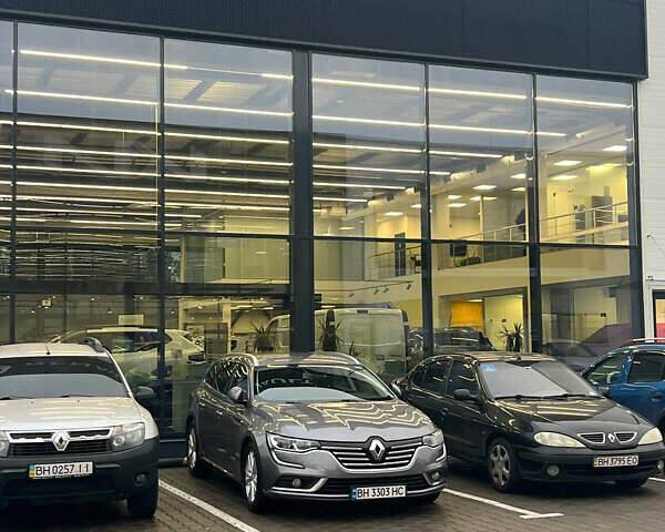 Серый Рено Talisman, объемом двигателя 1.46 л и пробегом 245 тыс. км за 12500 $, фото 37 на Automoto.ua