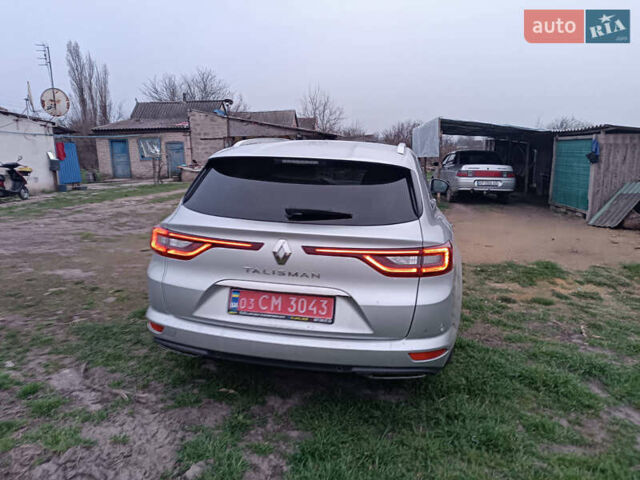 Серый Рено Talisman, объемом двигателя 1.6 л и пробегом 215 тыс. км за 15000 $, фото 2 на Automoto.ua