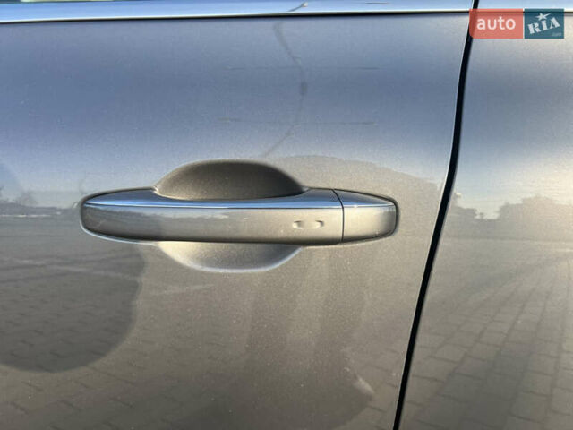 Серый Рено Talisman, объемом двигателя 2 л и пробегом 193 тыс. км за 14600 $, фото 25 на Automoto.ua