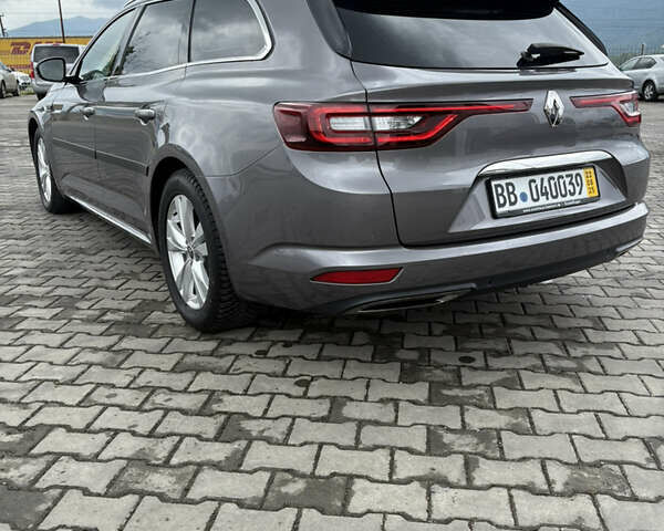 Серый Рено Talisman, объемом двигателя 2 л и пробегом 173 тыс. км за 18832 $, фото 5 на Automoto.ua