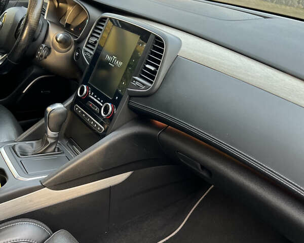 Рено Talisman 2016 в Владимир-Волынский на Automoto.ua Синий Рено Talisman, объемом двигателя 1.6 л и пробегом 203 тыс. км за 13900 $, фото 12 на Automoto.ua