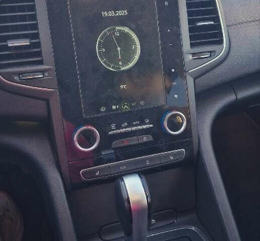 Синий Рено Talisman, объемом двигателя 1.6 л и пробегом 255 тыс. км за 11999 $, фото 8 на Automoto.ua