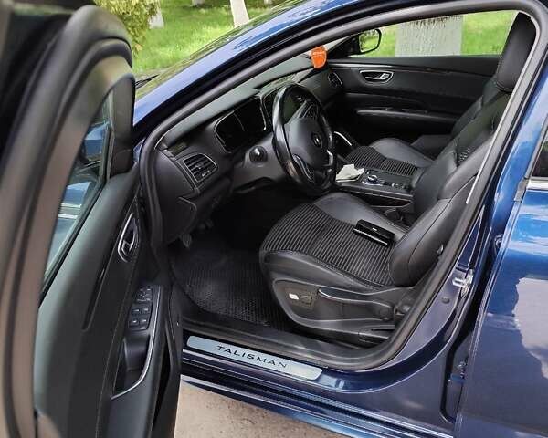 Синий Рено Talisman, объемом двигателя 1.5 л и пробегом 196 тыс. км за 14500 $, фото 14 на Automoto.ua