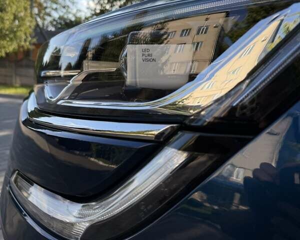 Синий Рено Talisman, объемом двигателя 1.6 л и пробегом 236 тыс. км за 15100 $, фото 42 на Automoto.ua