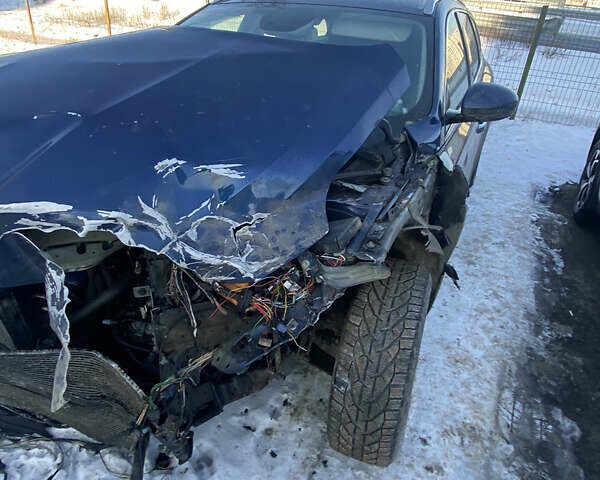 Синий Рено Talisman, объемом двигателя 1.5 л и пробегом 305 тыс. км за 6899 $, фото 14 на Automoto.ua