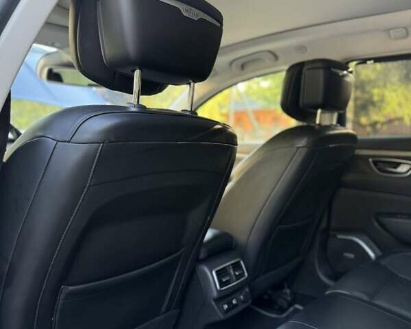 Синий Рено Talisman, объемом двигателя 1.6 л и пробегом 236 тыс. км за 15100 $, фото 33 на Automoto.ua